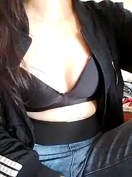 Snapshot of Handoo23 chatting on October 7, 3:14 am Handoo23 online show from October 7, 3:14 am