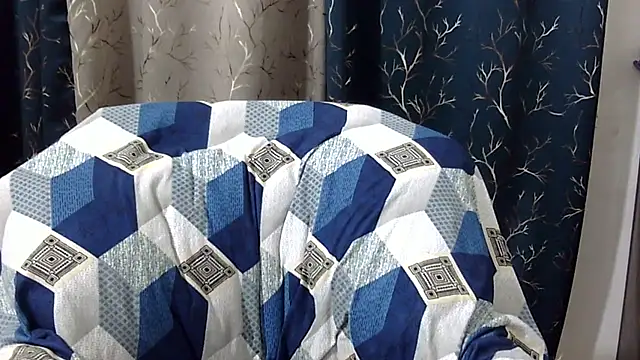 Riva arora01 online show from April 18, 10:41 am