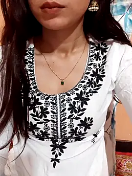 siya rani67 online show from April 1, 1:41 pm