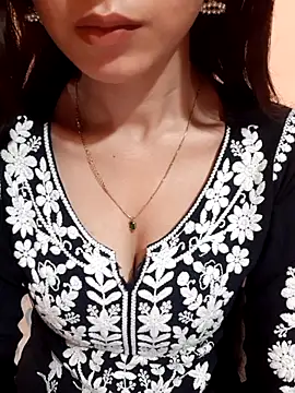 siya rani67 online show from April 14, 4:07 am