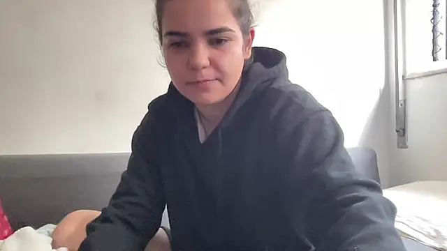 Snapshot of bruninhapt chatting on September 12, 7:19 am bruninhapt online show from September 12, 7:19 am