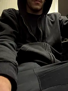 Snapshot of 420boy__ chatting on October 29, 9:27 pm 420boy online show from October 29, 9:27 pm