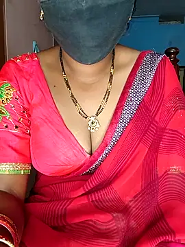 Snapshot of SindhuHappy chatting on June 23, 11:58 pm SindhuHappy online show from June 23, 11:58 pm