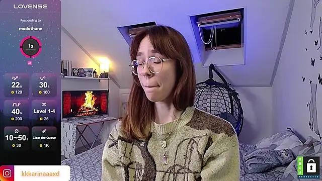  karin online show from October 8, 8:39 pm