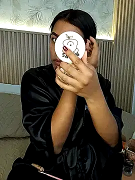 Liss-Reyes online show from October 31, 12:17 pm