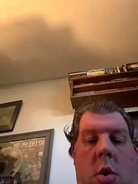 Stephanie1984 online show from October 1, 6:03 pm