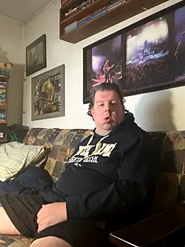 Stephanie1984 online show from December 2, 1:05 pm