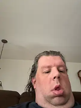 Stephanie1984 online show from April 9, 11:59 am