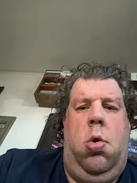 Stephanie1984 online show from April 10, 5:39 pm