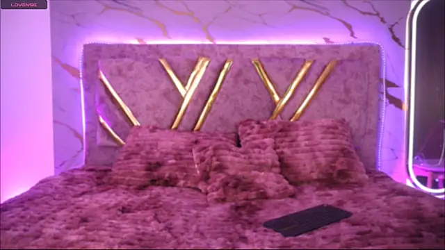 natasha vesper online show from November 5, 12:05 pm