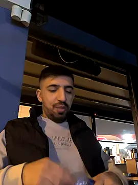 ahmet4090 online show from November 6, 6:20 pm