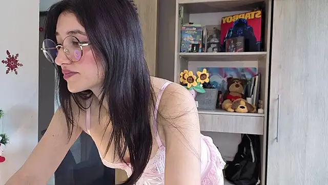 AlessandraLB online show from December 22, 7:22 pm