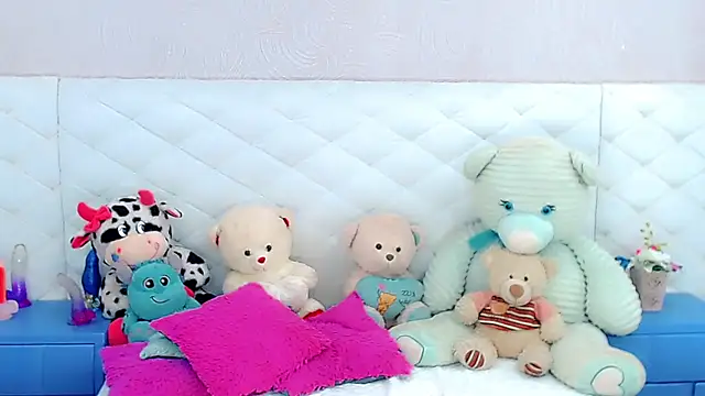 hanna sweett34 online show from January 12, 5:45 am