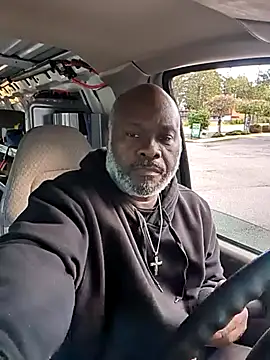 Snapshot of jamalcarter chatting on October 27, 10:03 pm jamalcarter online show from October 27, 10:03 pm