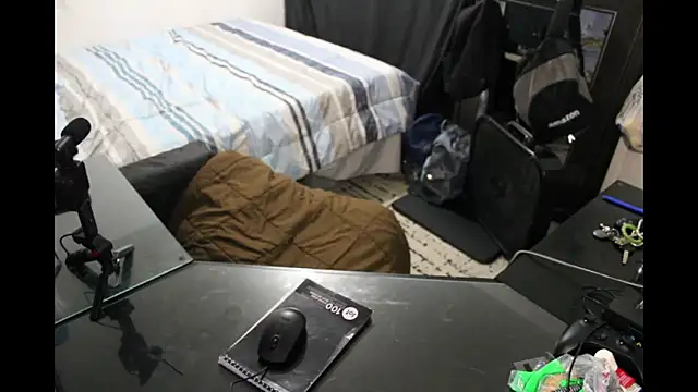 Snapshot of jamalcarter chatting on December 17, 7:36 am jamalcarter online show from December 17, 7:36 am