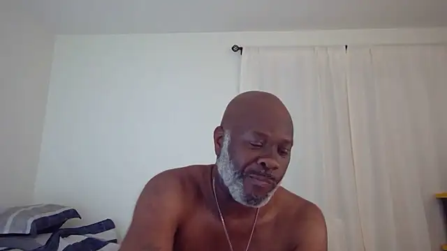 Snapshot of jamalcarter chatting on April 9, 6:13 am jamalcarter online show from April 9, 6:13 am