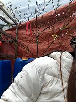 liu-liusexy online show from February 18, 6:20 am