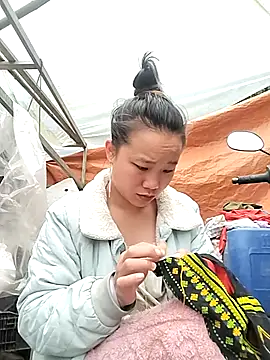 liu-liusexy online show from March 5, 3:35 am