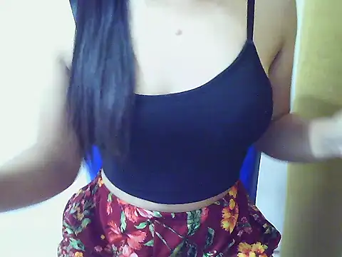 Snapshot of Jennie_Ross chatting on January 8, 5:10 am Jennie Ross online show from January 8, 5:10 am