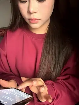 SarahBeii online show from January 7, 4:15 am