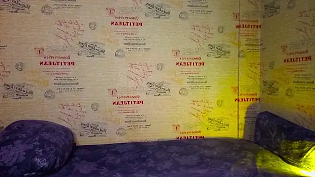 emi less online show from February 7, 4:43 pm