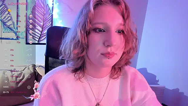 Hailey Foxy online show from December 1, 9:25 am