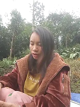 simi-lucy online show from January 7, 12:57 am