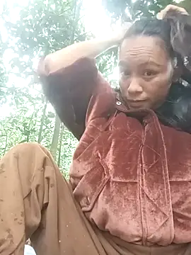 simi-lucy online show from January 16, 1:31 am