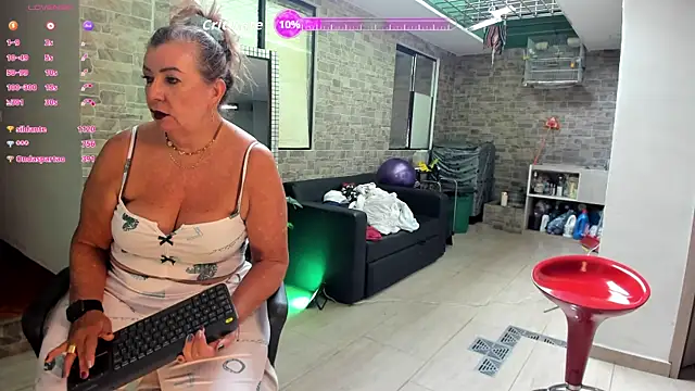  SARAI DUPONT online show from October 2, 12:45 pm