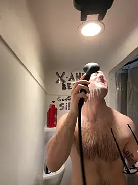 SillyDillyNewfie online show from April 18, 5:28 pm