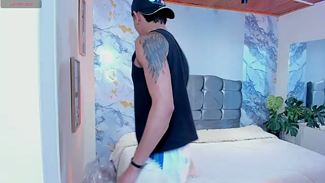 oliver mr  online show from January 10, 7:59 pm