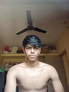 Snapshot of monster_33 chatting on July 17, 7:37 am monster 33 online show from July 17, 7:37 am