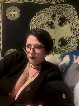 Harleesinn online show from October 7, 8:00 am