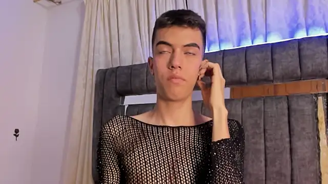 Snapshot of dylan_202520_ chatting on September 24, 11:35 am dylan 202520 online show from September 24, 11:35 am