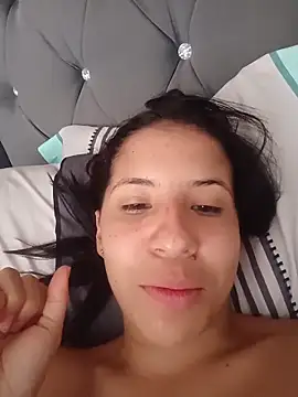 Snapshot of Liagni0 chatting on March 11, 4:24 pm Liagni0 online show from March 11, 4:24 pm