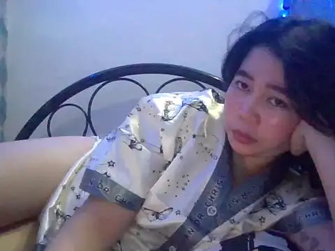 Asianhotskinny online show from July 4, 9:37 am
