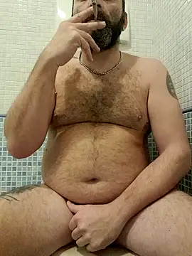 Snapshot of gigilola84 chatting on December 4, 3:49 am gigilola84 online show from December 4, 3:49 am