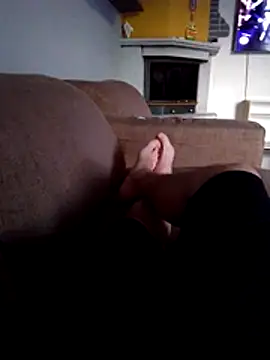 Snapshot of gigilola84 chatting on May 24, 3:44 am gigilola84 online show from May 24, 3:44 am