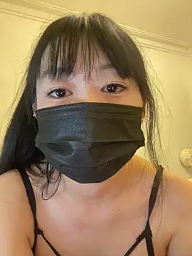 Minnie-2025 online show from February 28, 6:20 pm