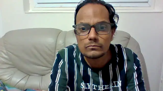 Snapshot of Joan5014 chatting on April 25, 9:45 pm Joan5014 online show from April 25, 9:45 pm