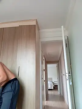 Snapshot of xirie98 chatting on September 16, 12:28 pm xirie98 online show from September 16, 12:28 pm