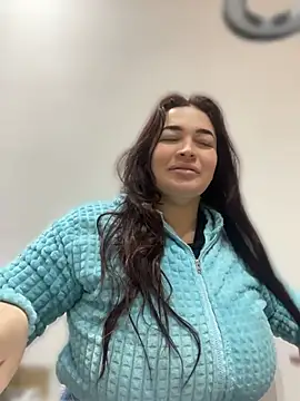 Snapshot of sarahreyess_11 chatting on June 29, 10:26 am sarahreyess 11 online show from June 29, 10:26 am