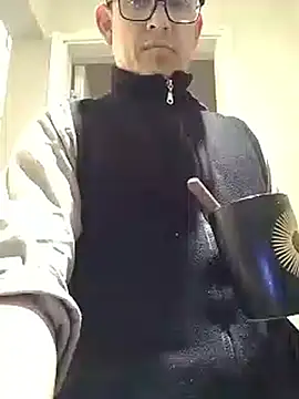 Snapshot of Az-09Ga chatting on September 9, 5:45 pm Az-09Ga online show from September 9, 5:45 pm