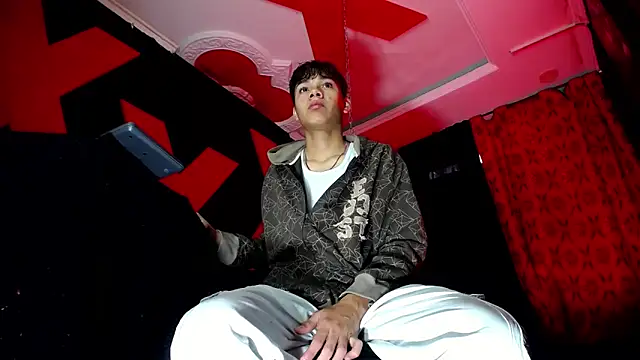 SemerHott online show from October 3, 1:41 pm