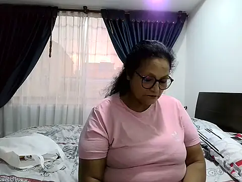  Cristal online show from November 12, 9:36 pm