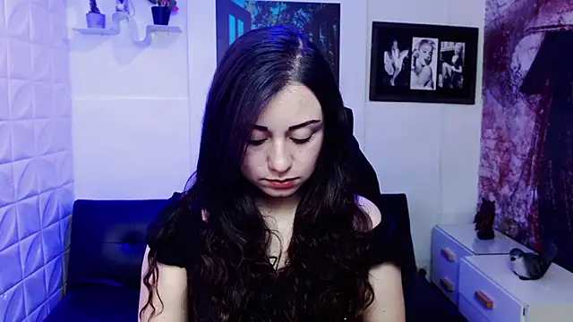 Eva Roussell online show from November 12, 3:01 pm