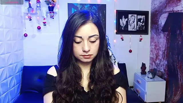 Eva Roussell online show from December 18, 3:29 pm