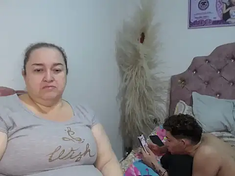 Snapshot of brutal_dirty_sex chatting on March 24, 12:37 am brutal dirty sex online show from March 24, 12:37 am