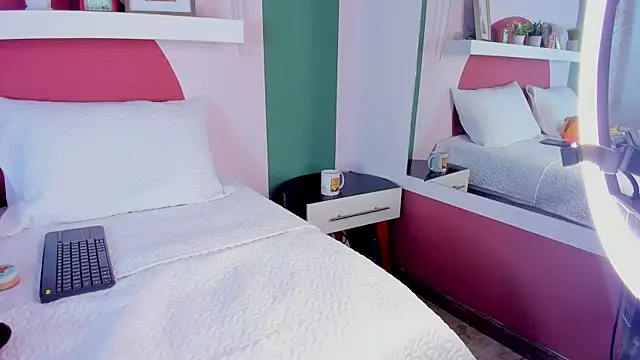 ValeryBoobs1 online show from October 3, 12:46 pm