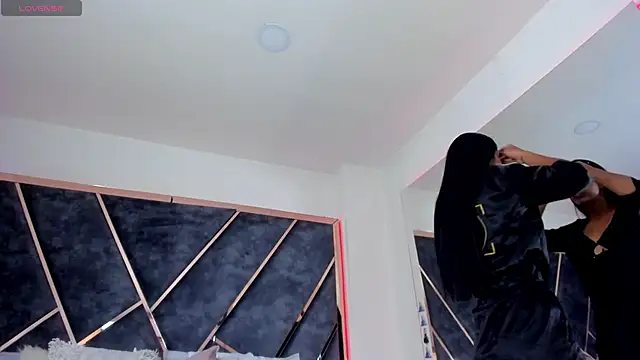 SusanaHenao online show from November 12, 5:35 pm